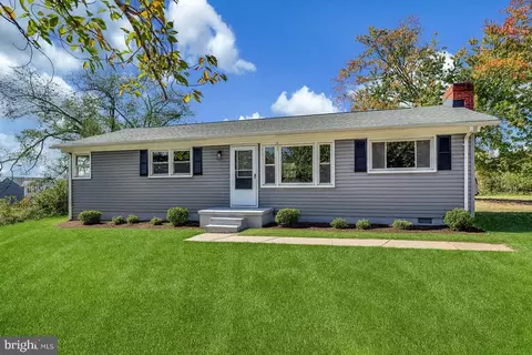 12008 Andora Dr, Fredericksburg, VA 22407