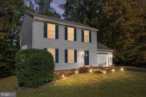 6505 Royal Oaks Dr, Fredericksburg, VA 22407