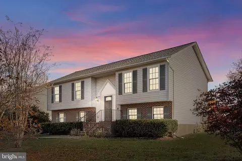 11513 Brian Dr, Fredericksburg, VA 22407