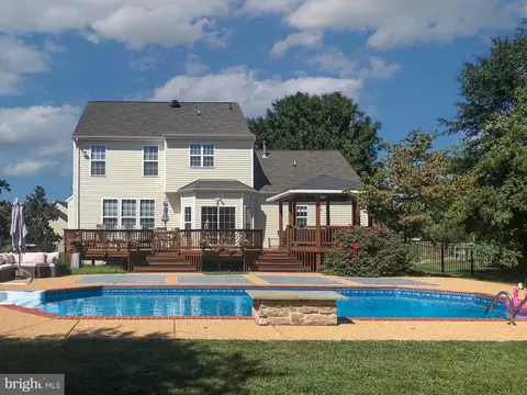 7508 Daughtry Dr, Fredericksburg, VA 22407