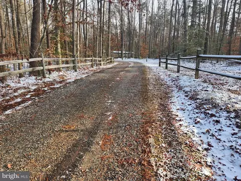 6101 Glebe Run Rd, Partlow, VA 22534 photo 9