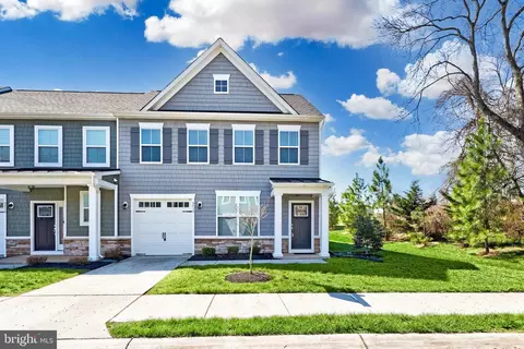 5712 Finley Rose Ct, Fredericksburg, VA 22407