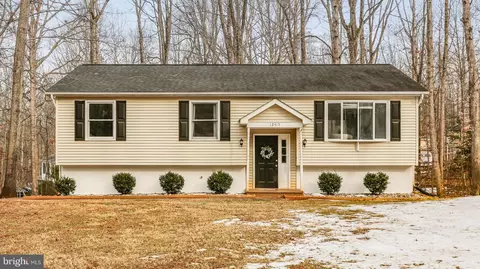 12415 Quarter Charge Dr, Spotsylvania, VA 22551