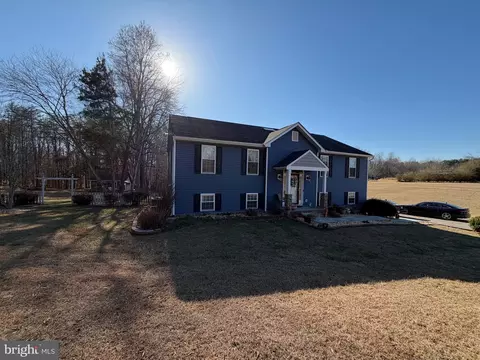 10006 Elys Ford Rd, Fredericksburg, VA 22407