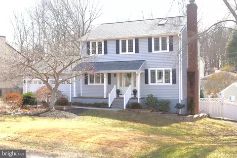 6014 Windsor Dr, Fredericksburg, VA 22407