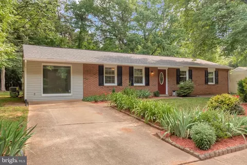 107 Winewood Dr, Locust Grove, VA 22508