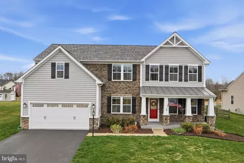 2513 Cornell Dr, Fredericksburg, VA 22408