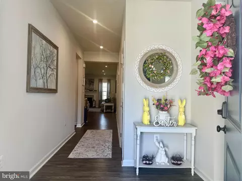 Entry Way - 9227 Split Oak Dr, Fredericksburg, VA 22407 photo 1 of 5