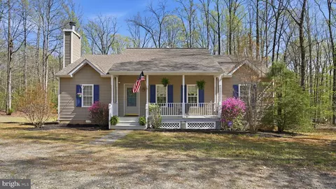 3917 Hatteras Ct, Bumpass, VA 23024