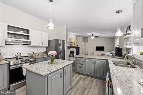 9401 Mill Pond Rd, Spotsylvania, VA 22551