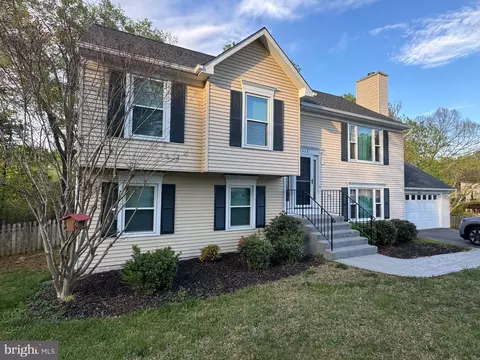11615 Kenton Dr, Fredericksburg, VA 22407