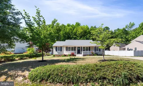 10722 Lovett Dr, Fredericksburg, VA 22407