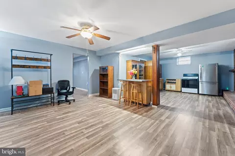 7105 Pullen Dr, Fredericksburg, VA 22407