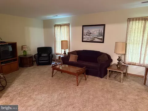 7206 Old Dickersons Rd, Orange, VA 22960 photo 5