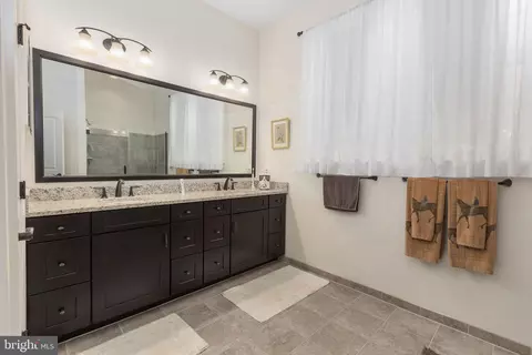 Bath - 7808 General Wright Dr, Fredericksburg, VA 22407 photo 4 of 4