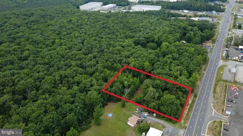 8332 Patriot Hwy, Fredericksburg, VA 22407