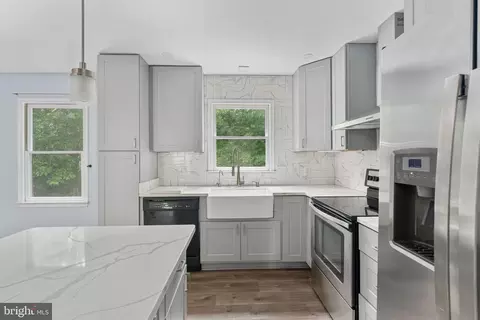 11902 Plantation Dr, Spotsylvania, VA 22551