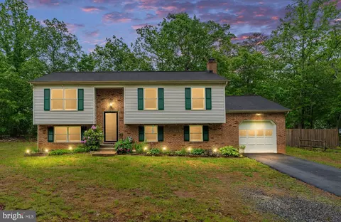 11902 Plantation Dr, Spotsylvania, VA 22551