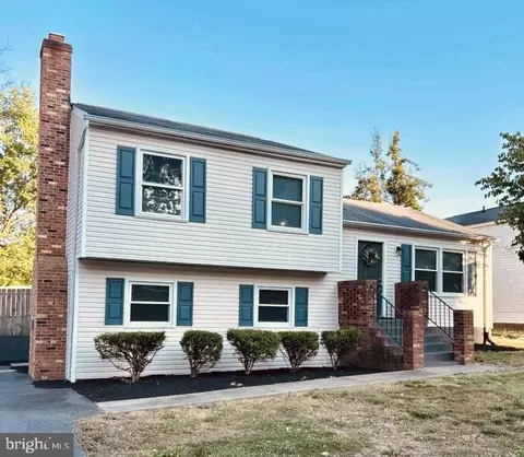 11403 Gordon Rd, Fredericksburg, VA 22407