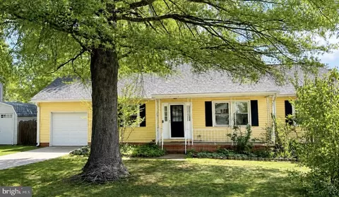 212 Gerber Dr, Fredericksburg, VA 22408