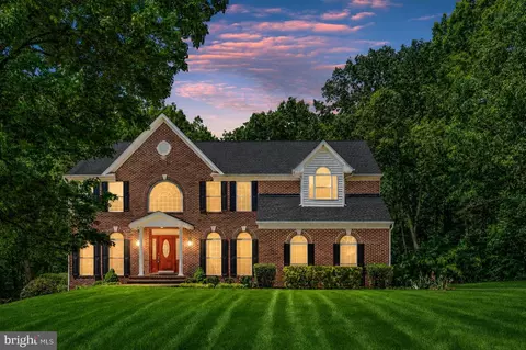 12814 Willow Point Dr, Fredericksburg, VA 22408