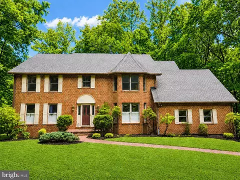 11 River Oak Pl, Fredericksburg, VA 22407
