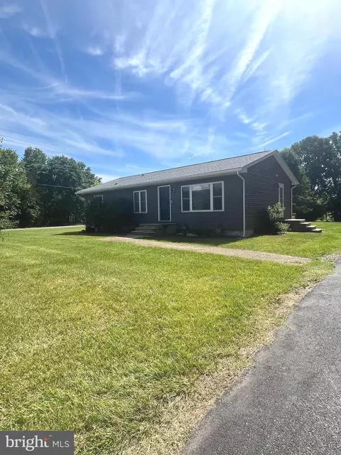 11635 Ashby Dr, Fredericksburg, VA 22407
