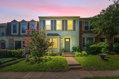 10607 Gideon Ct, Fredericksburg, VA 22407