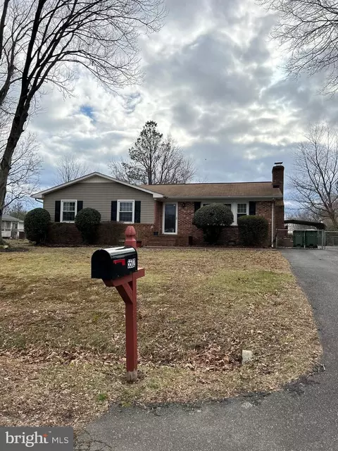 5502 Larch St, Fredericksburg, VA 22407