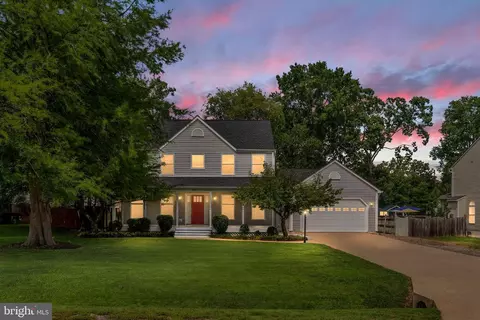 5820 Glen Eagles Dr, Fredericksburg, VA 22407