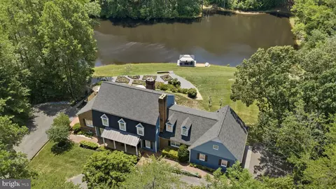 7409 River Rd, Fredericksburg, VA 22407