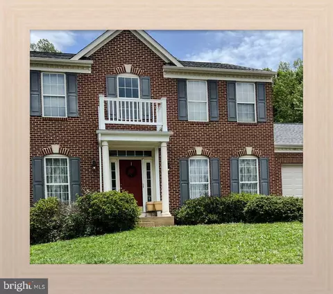 10111 Mindy Ct, Fredericksburg, VA 22408