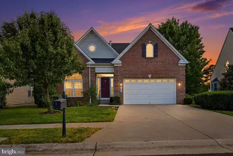 5108 Sewells Pointe Dr, Fredericksburg, VA 22407