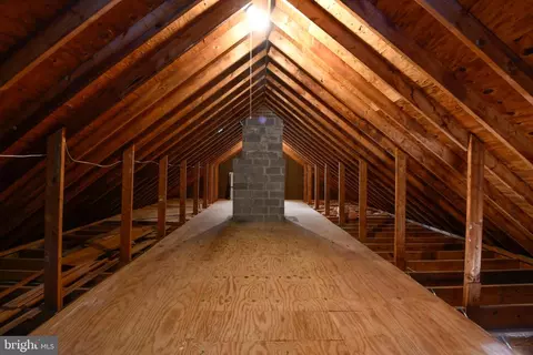Entry Way - 9624 Sutters Rd, Partlow, VA 22534 photo 5 of 5
