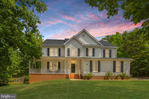 7721 Riparian Ct, Fredericksburg, VA 22408
