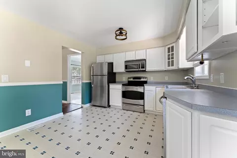 Entry Way - 4210 Shepherds Rd, Partlow, VA 22534 photo 1 of 5