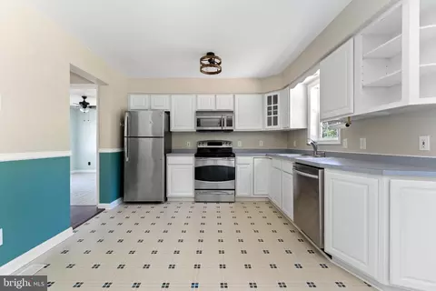 Kitchen - 4210 Shepherds Rd, Partlow, VA 22534 photo 1 of 3