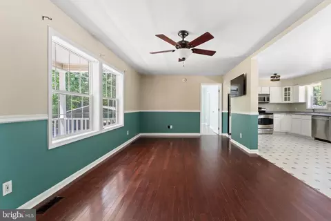 Living - 4210 Shepherds Rd, Partlow, VA 22534 photo 2 of 4