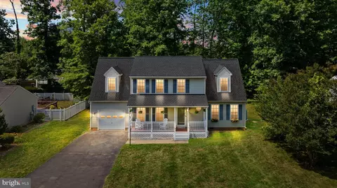10112 Ballston Rd, Fredericksburg, VA 22408