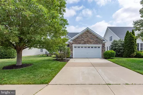 5705 W Kesslers Xing, Fredericksburg, VA 22407