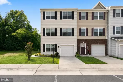 2420 Drake Ln, Fredericksburg, VA 22408