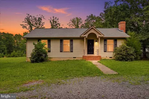10907 Stockade Dr, Spotsylvania, VA 22551