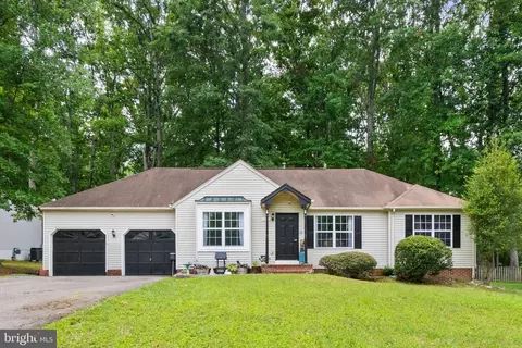 6416 Royal Oaks Dr, Fredericksburg, VA 22407