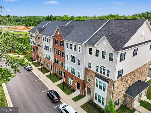 7965 Independence Dr, Spotsylvania, VA 22553