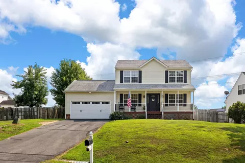 12110 Stonehenge Dr, Fredericksburg, VA 22407