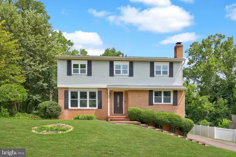 5062 Macnamara Dr, Fredericksburg, VA 22407