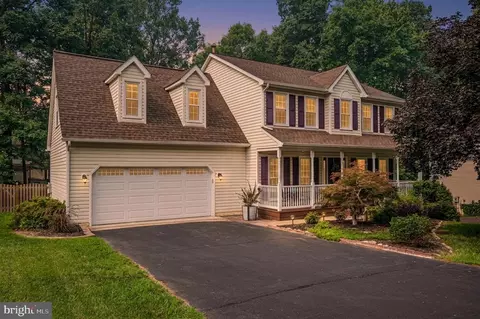6602 Willow Pond Dr, Fredericksburg, VA 22407