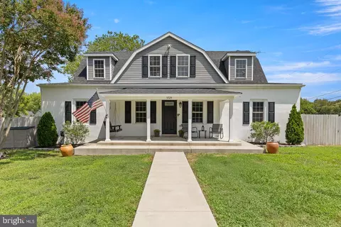 5725 Ross Dr, Fredericksburg, VA 22407