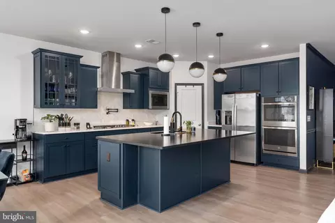 9304 Spring Hill Ln, Fredericksburg, VA 22408