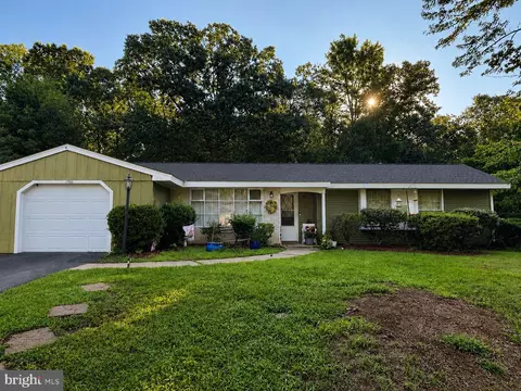 1910 Coleman Ln, Fredericksburg, VA 22407